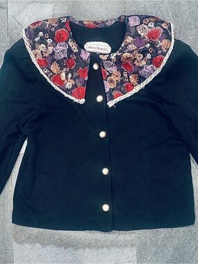 Sweet Miranda Vintage Black Cardigan with Floral Collar Pearl Buttons